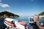 we change this little boat to koh tao