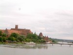 One of the most powerful and strongholds castle in medieval Europe�x<BR>�ڬw���¤��@������