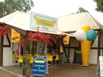 <font color="gold">#41</font><BR>Hahndorf:<BR>Ice-cream in the autumn rain�x<br>���a���s�Ϭ�N���@�A�S�ⴤ�����|�K�K�L�`�̲פ]�f�F