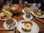 Day02@ Oxford<BR>An light lunch with A's highly recommended scone w/ clot cream