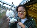���[�~�x<BR>Outside the train