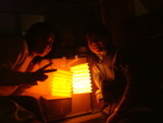 �ڭ̦b���[�̴礤��A���D�y�����Q�J�Ҫi������~~�x<BR>We have mid Autumn Festival in the BiH~~