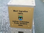 Most=bridge; Grada=city.  This is Most Izgraden