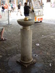 <font color=TAN>>>Prague</font><BR>Please note the button on the ground�x<br>�j�b���W�����D�O�a�}�񤣦P�O�צӨ�
