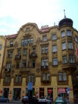 <font color=TAN>>>Prague</font><BR>Attractive building�x<br>��y��²�����p�ժ��]�O