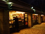 #04<BR>Florist in winter