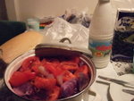 <font color=tan>>>Ohrid</font><BR>Our 1st dinner@ Macedonia: potatoes, tomatoes, cabbage+ juice+ yogurt milk�x����y���y���\�G��۹�b���I�t