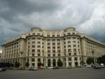 <font color="tan">>>Bucharest</font><BR>Old building with so many ���馡�N��� is common in this city