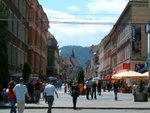 <font color="tan">>>Brasov</font><BR>To the center of the old town