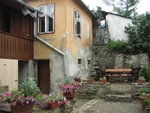 <font color="tan">>>Sighisoara</font><BR>Our lovely garden�x<br>�ڭ̦����p�a��[�٦�Marco ���ͤΨ�P��]