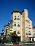 <font color=TAN>>>Novi Sad</font><BR>Overview of the hotel old complex, so surprise that it used to be an OAH....�x<br>�q�s�������o�{�A��ӦP�O�ѤH�|~~