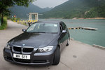 bmw320_b