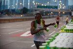 dks2010m064931_7
