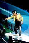 700andylau008