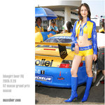 20051120_D60-89110_BlueGirl Beer RQ