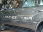 Toyota Land Cruiser 100