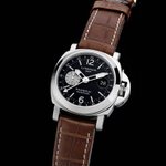 Officine Panerai Luminor GMT