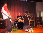 "KK on his knees and kevin lookin at??"

P1020453