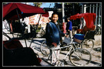 
wandered around 'hutongs' from lane to lane by peddlers
三輪車遊胡同
