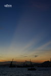  ��E���Y 098