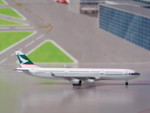 Airbus A340-300 (B-HXB)