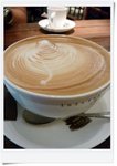 Caffe Latte Art $20: 牛奶感(和其臊味)太重，蓋過咖啡味。