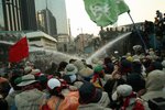 051217 AntiWTO 48