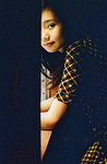 
Contax Aria, 
        Carl Zeiss Planar 1.4 / 85 T* AEG, 
        Kodak Supra  800, Push 2.5, 
        Epson 4870
