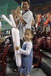 CheeringBaseball_QjnjP1ZSEPj4