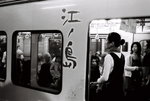 F1100009