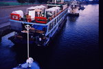 F1030038