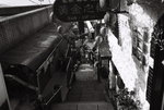 F1000031