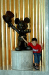 200600829 018