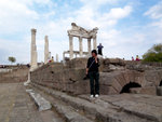 ��þ�ؿv-Pergamon