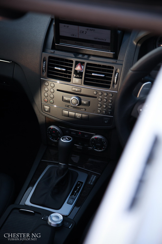 IMAGE: http://images5.fotop.net/albums4/yushin/c63/C63_02.jpg