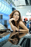
land-rover girl