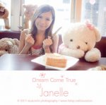 Janelle02