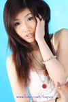 _Q4V8077