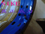 
不可　看小你自己
NIKE.  


Enter "Description" for this photo in the text box below.


