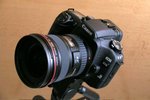Canon EOS 30V + EF 17~40 f/4 L USM
