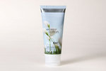 Anti-Bacterial - HandiBac™ Moisturizing Hand Lotion with Vitamins B5, E, and Wheat Germ Oil �iSea Island Cotton?�j- SOLD OUT!!!
