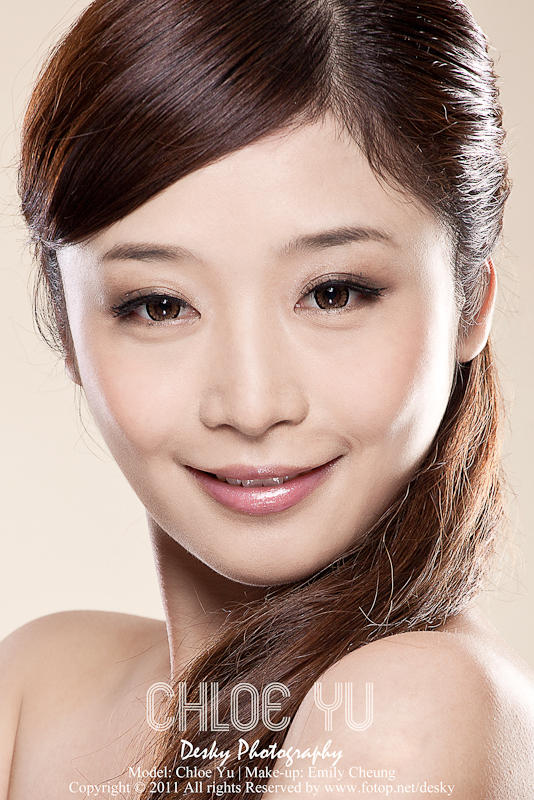 http://images5.fotop.net/albums7/desky/Chloe_Yu/MG_7806_crop.jpg