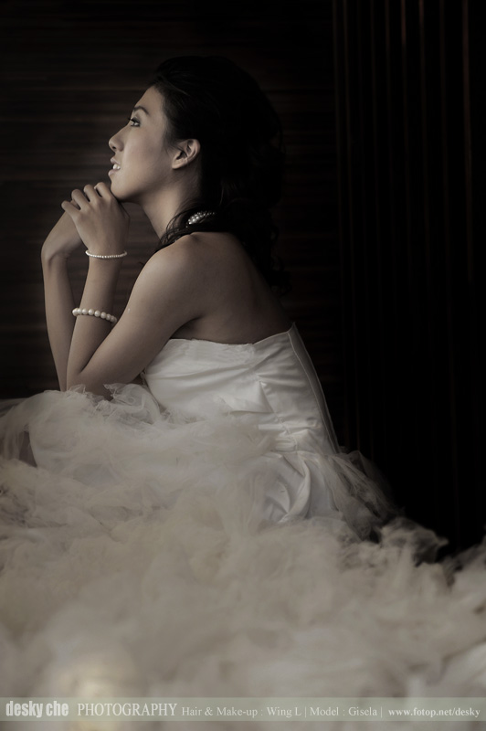 http://images5.fotop.net/albums7/desky/Gisela/DSC4886a.jpg
