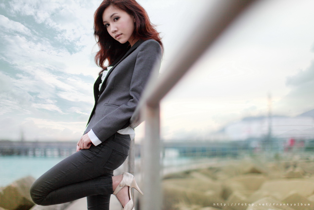 http://images5.fotop.net/albums7/frankyalbum/20120322/IMG_8241_resize.jpg