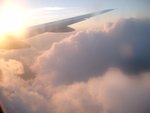 新加坡-->香港 衝上雲霄!
