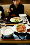 豚食堂, this deep fried pork cutlet, consisted of 3 thin layers of pork marinated in some really yummy sauce, super delicious
