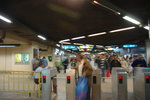 在火車站放低行李後_大顆兒搭地鐵到開羅博物館