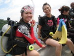 另一位潛水的日本女孩_點知潛完第一個dive佢面青哂不能再潛了