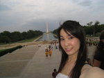 由這直望到中間的華盛頓紀念碑和國會映池