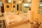 Staff let us have a look in the big bath of largest room~Moroccan Room